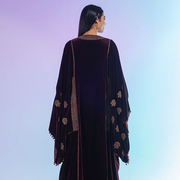 Najdi dress made of velvet material, hand embroidery